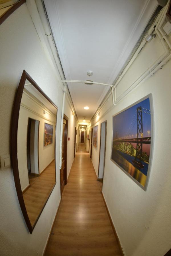 Rosales Residences Madrid Eksteriør billede